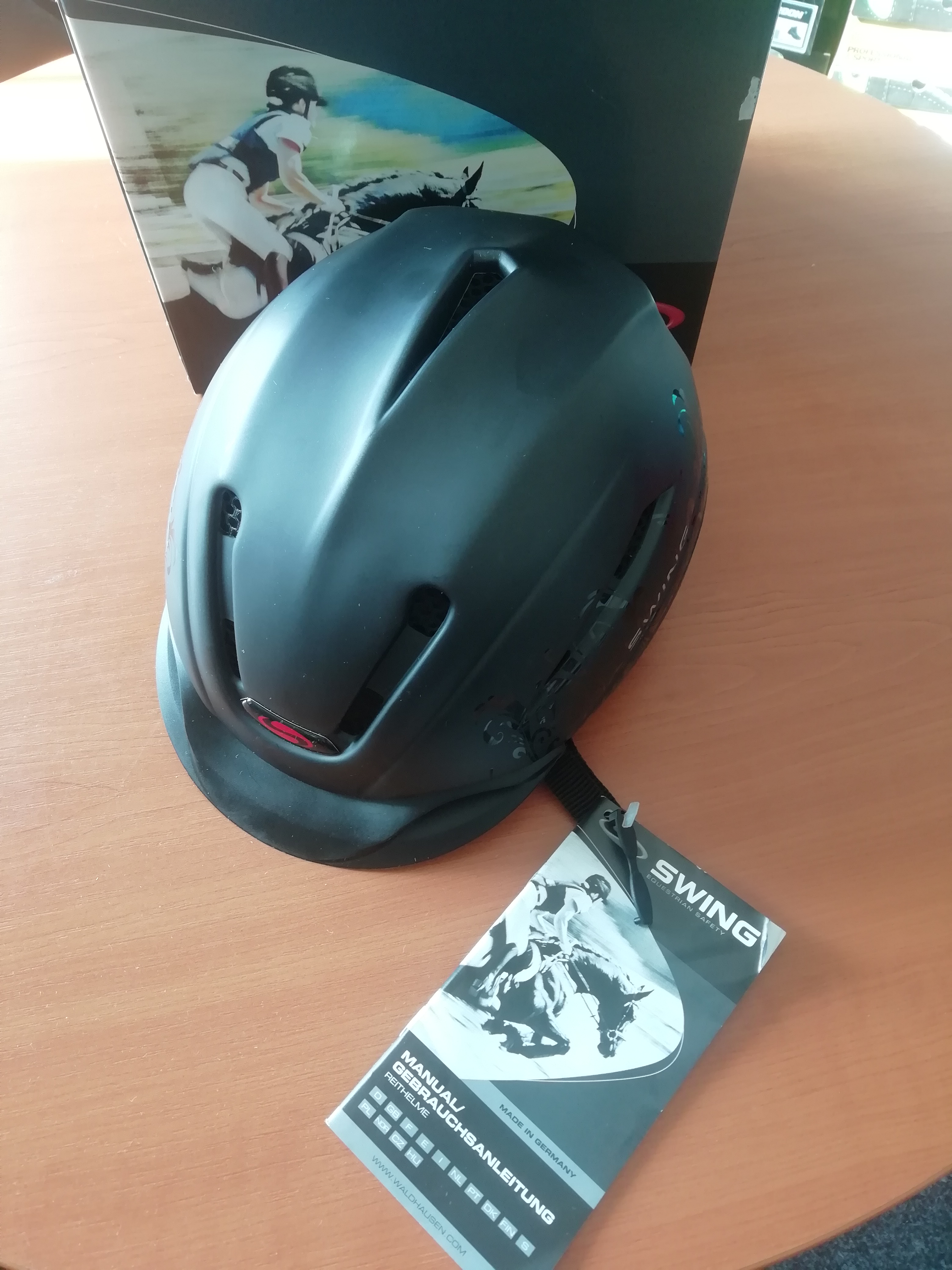 Jezdecká helma H12 Pro | Swing | matně černá | 50 - 54 cm - AHCentrum.cz